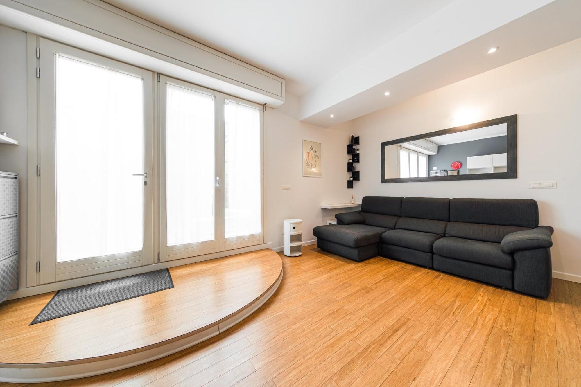 Nettuno Apartment - Private Garden In Bologna Center ภายนอก รูปภาพ
