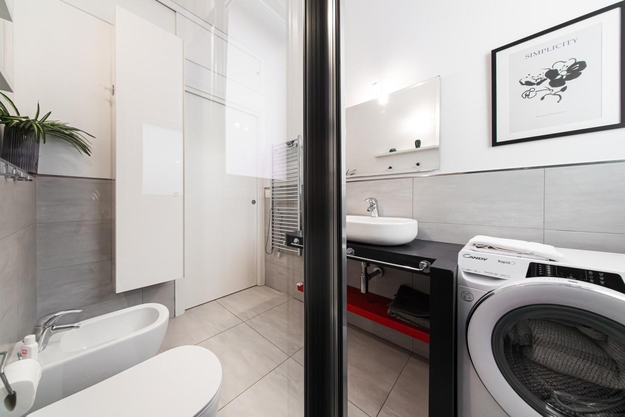 Nettuno Apartment - Private Garden In Bologna Center ภายนอก รูปภาพ